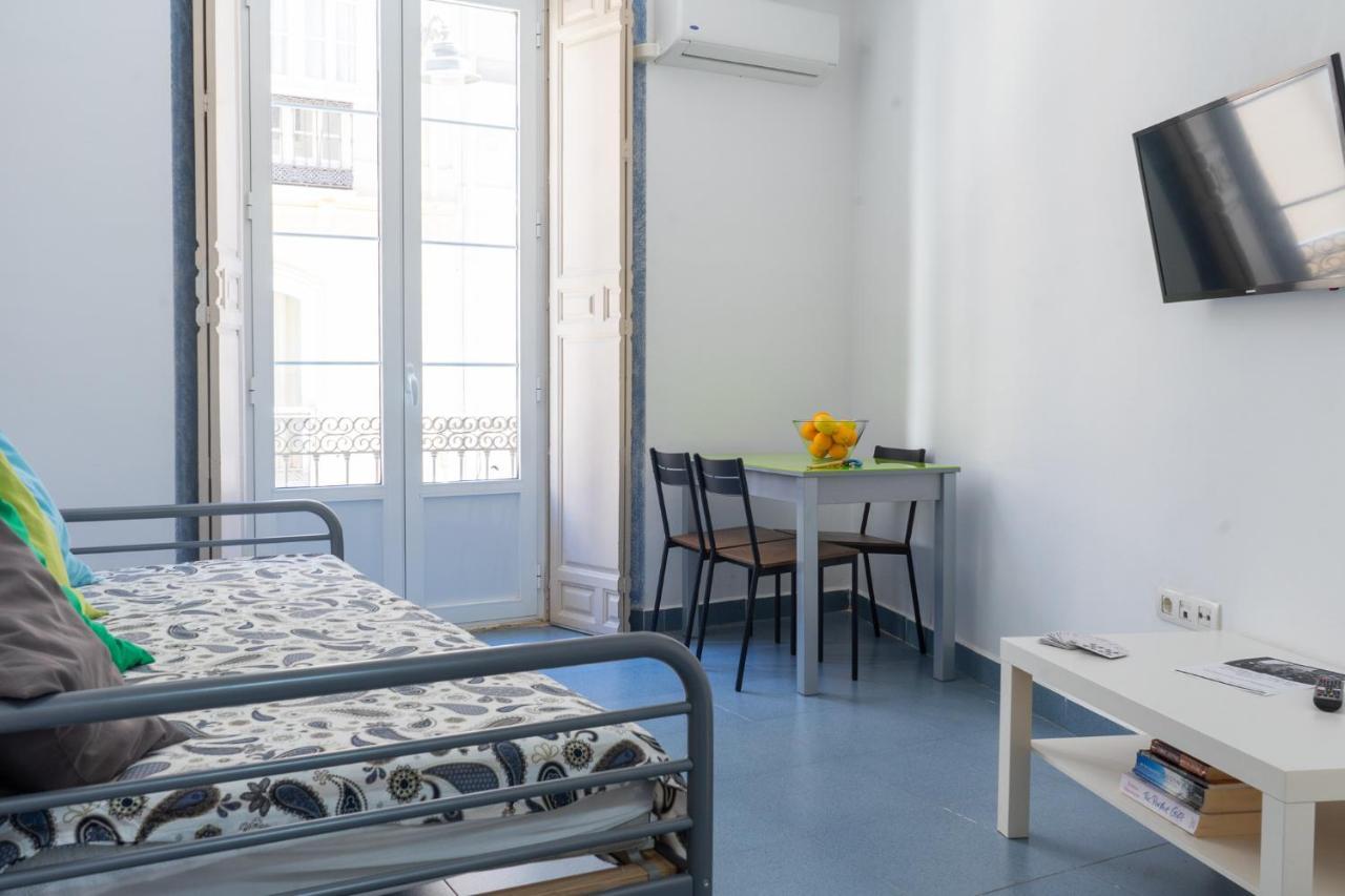 Mar Y Arte Apartamentos Малага Екстер'єр фото